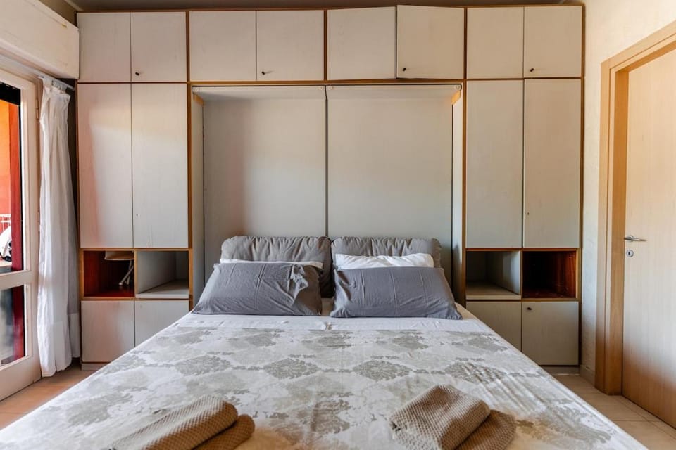 Bright apartment with a view of the Gulf and a swimming pool Apartment in Rapallo