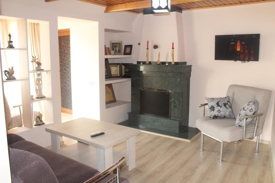 TV and multimedia, Seating area