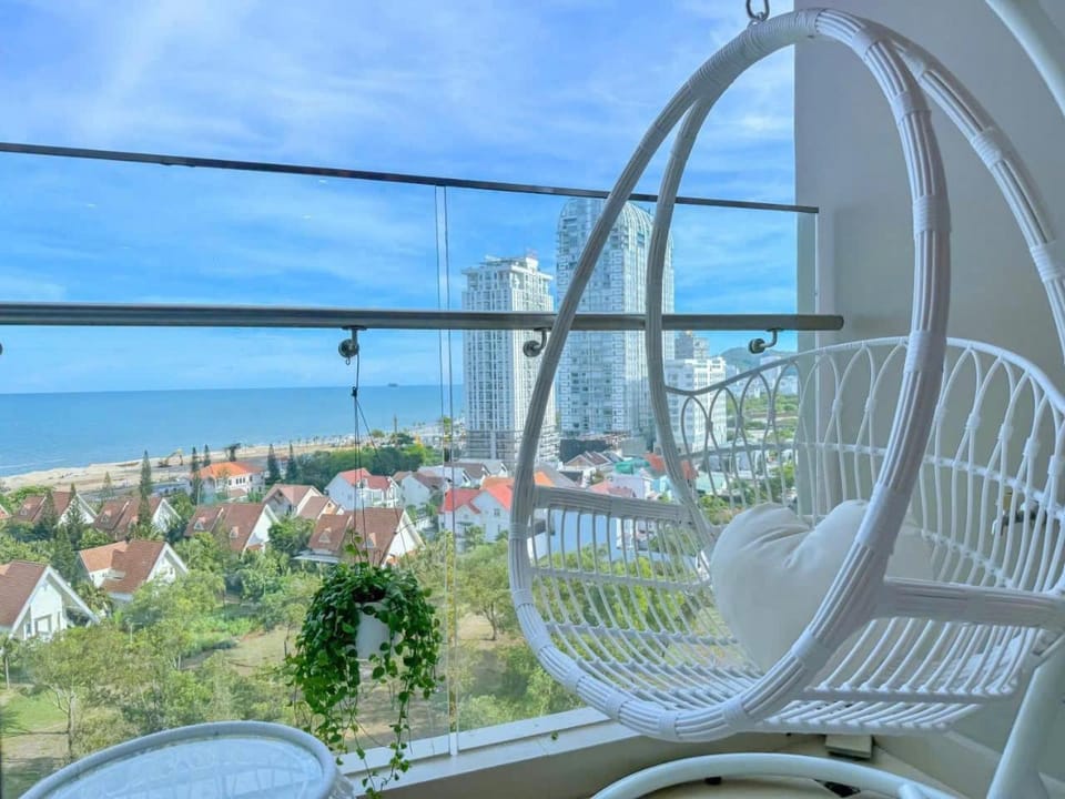 Patio, Day, Natural landscape, View (from property/room), Balcony/Terrace, Sea view