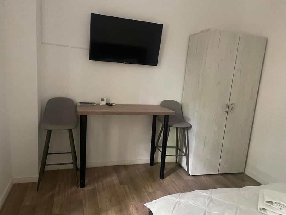 Maternitate Boutique Studio Apartment in Romania