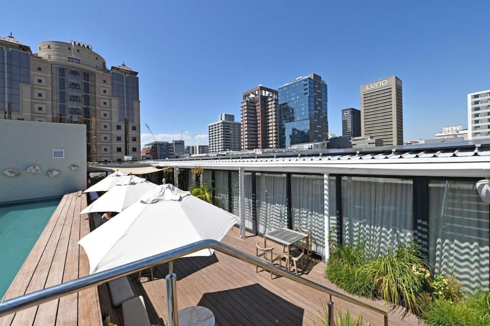 Trendy lifestyle building 1 Bedroom| Bree street Apartment in Cape Town