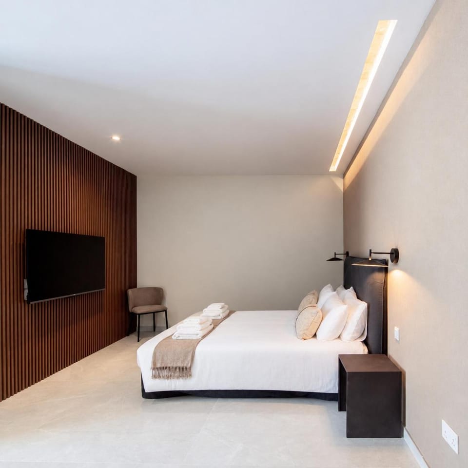 Azure Lux - The Grand Oasis Apartment in Sliema