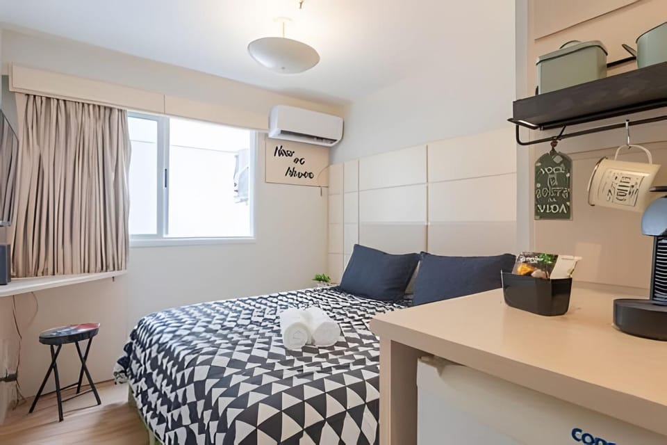 Private Suite with Amenities in Botafogo Apartment in Rio de Janeiro