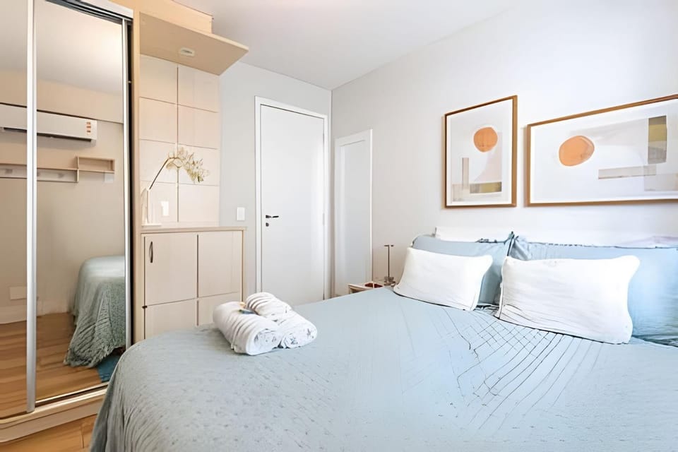 Apartment with Pool and 24h frontdesk in Botafogo Apartment in Rio de Janeiro