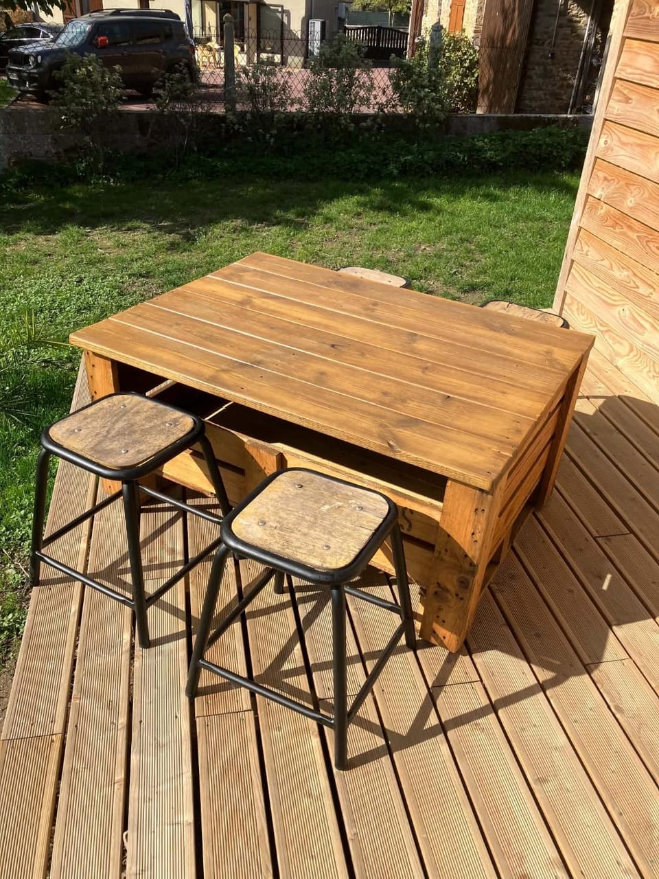 Patio, Dining area