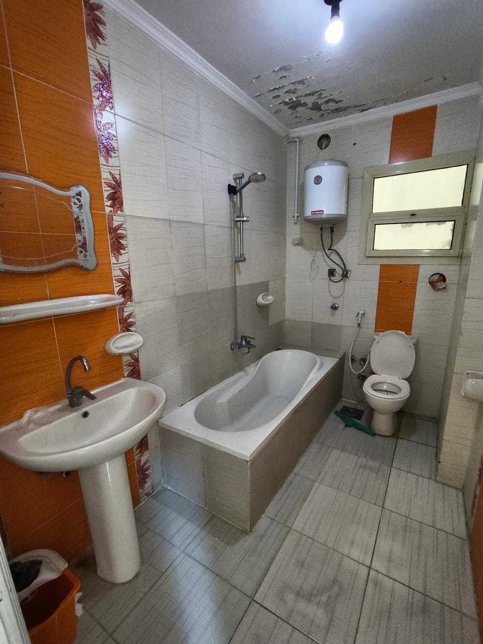 Bathroom, Bath