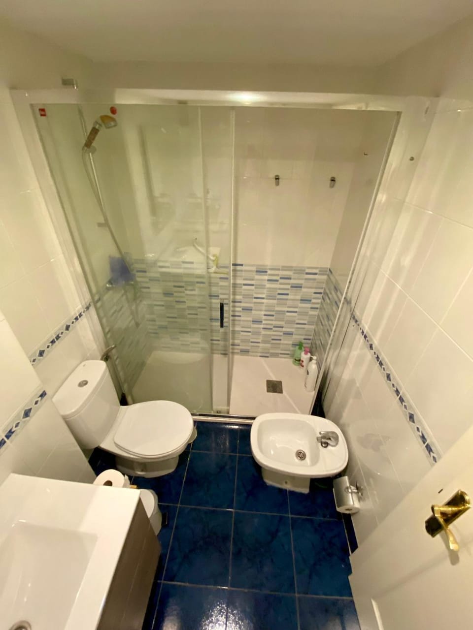 Habitación privada baño compartido Bed and Breakfast in Getafe