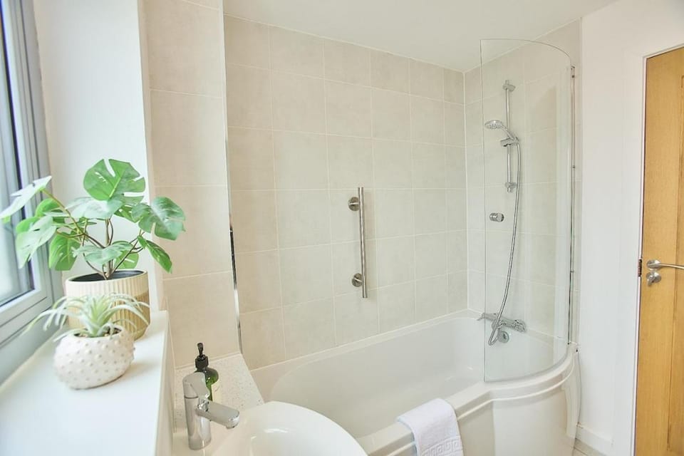 Accessible 3-Bed Home Garden Parking Oxford House in Oxford
