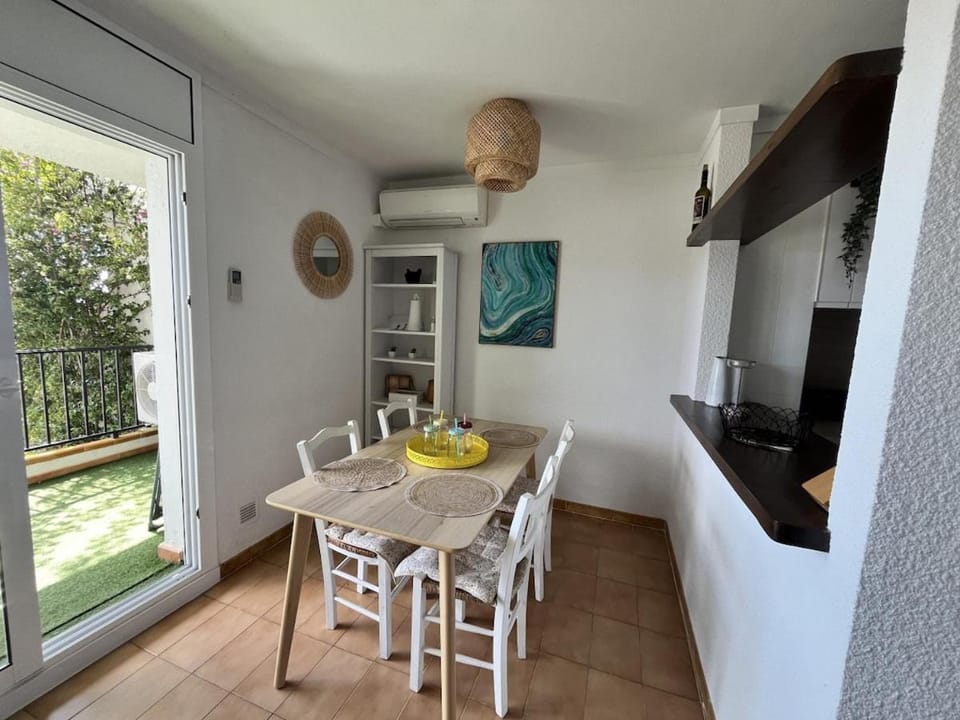 Maena Camerón Canyelles Apartment in Roses