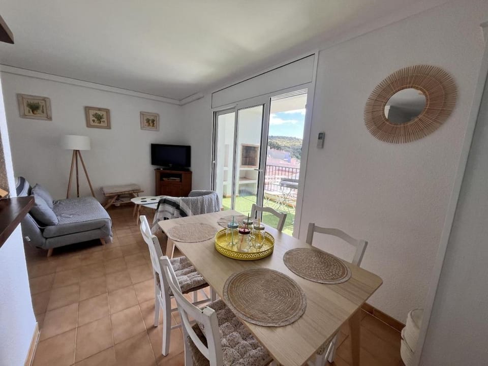 Maena Camerón Canyelles Apartment in Roses