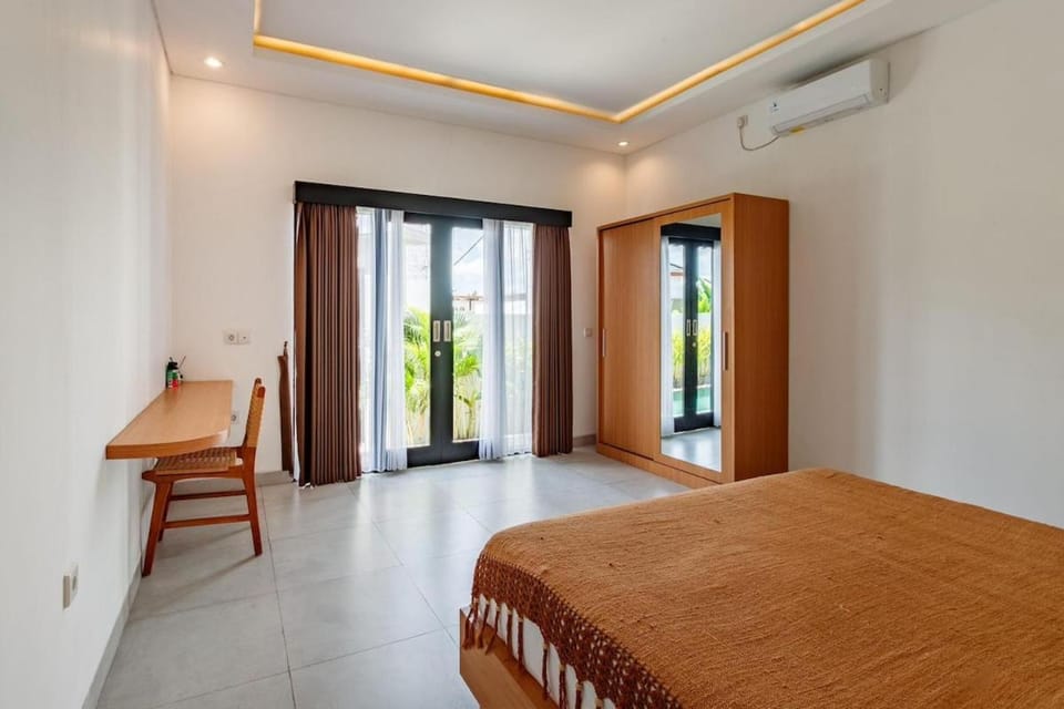 2BR Villa Modern Bali Escape - Private Pool Villa in North Kuta