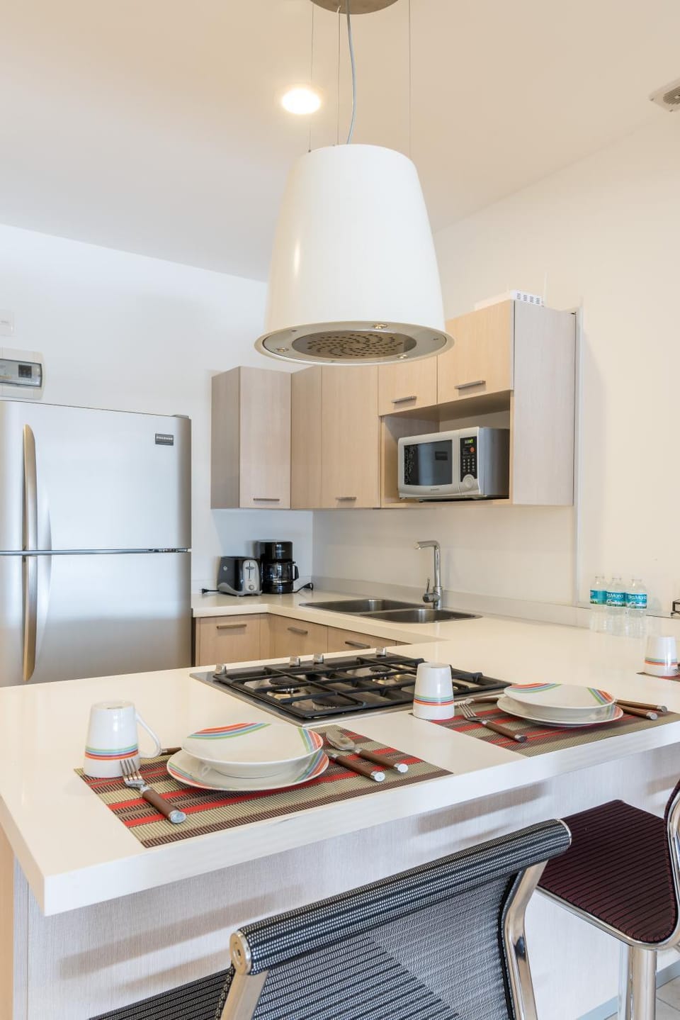 Coffee/tea facilities, Kitchen or kitchenette, Dining area