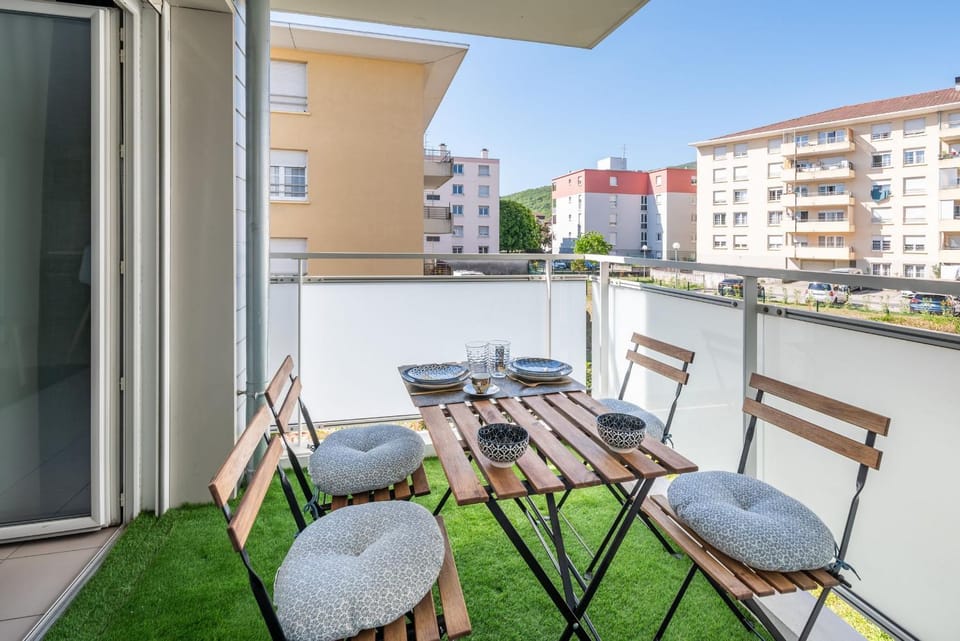 Balcony/Terrace, Dining area