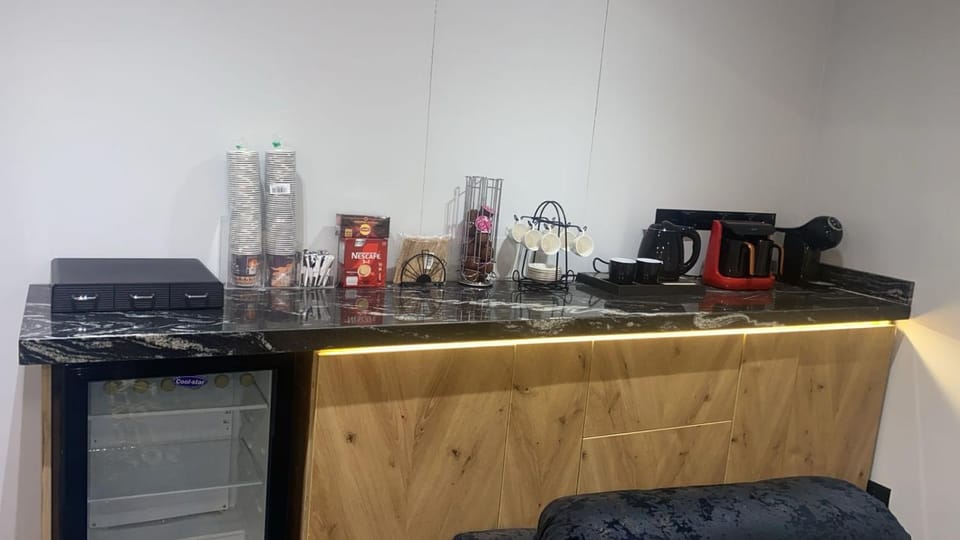 4 ميدان الجمهوريه متفرع من البطل احمد عبدالعزيز المهندسين جامعة الدول Apartment in Egypt