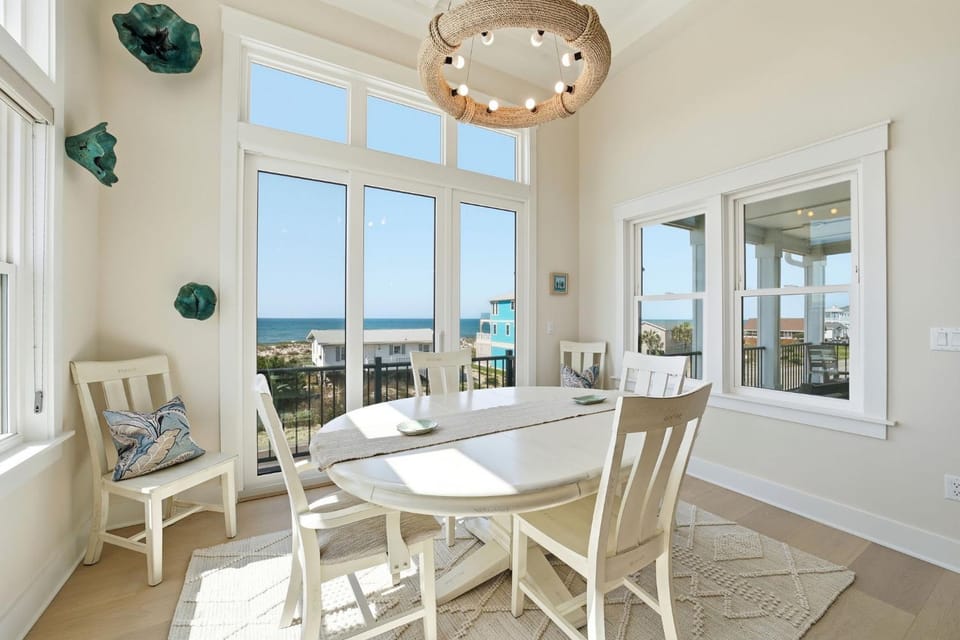 Ocean Views One Row to the Beach with Pool & Spa House in Oak Island