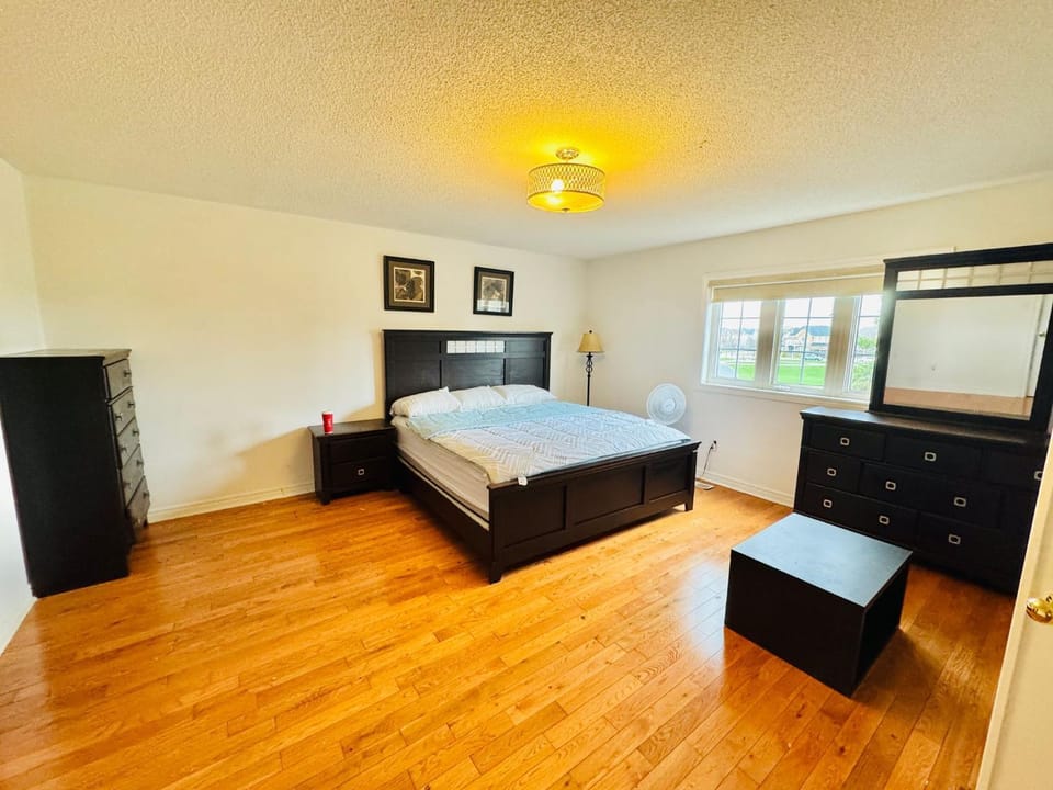 Bed, Decorative detail, Bedroom