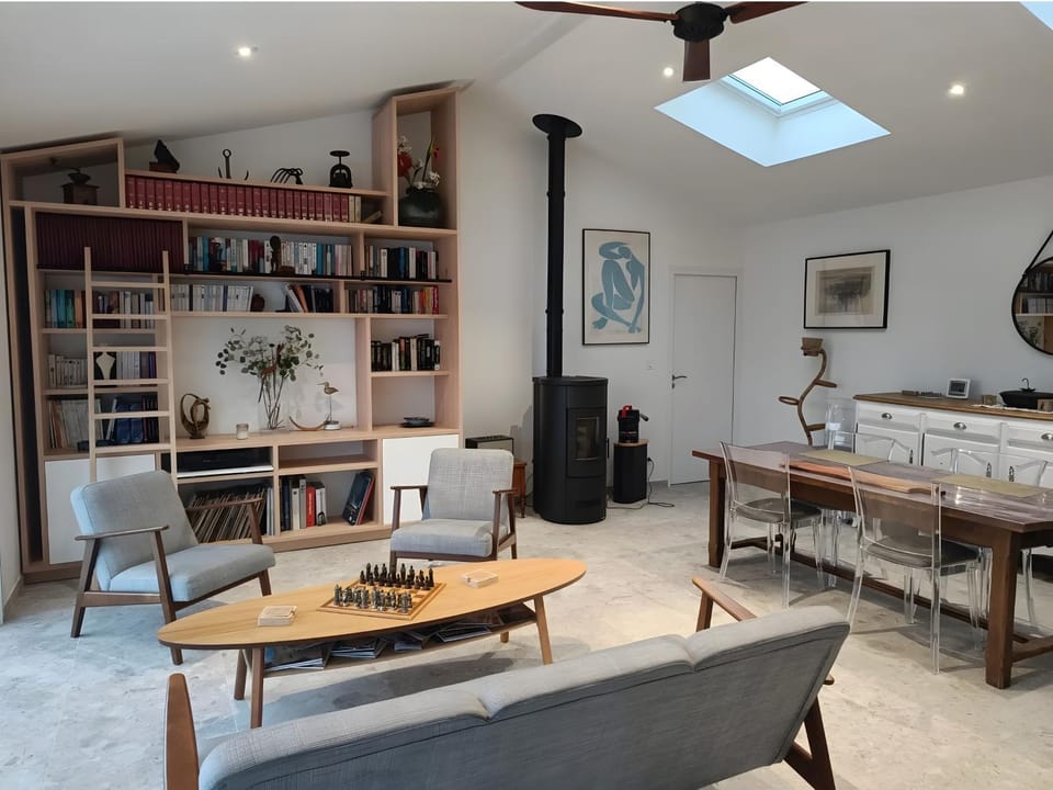 Property building, Living room