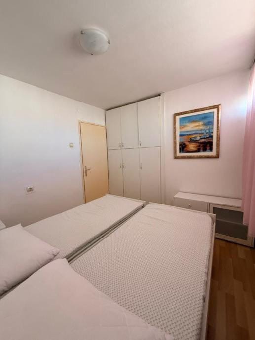 Apartment for 4 People in Split Apartment in Split
