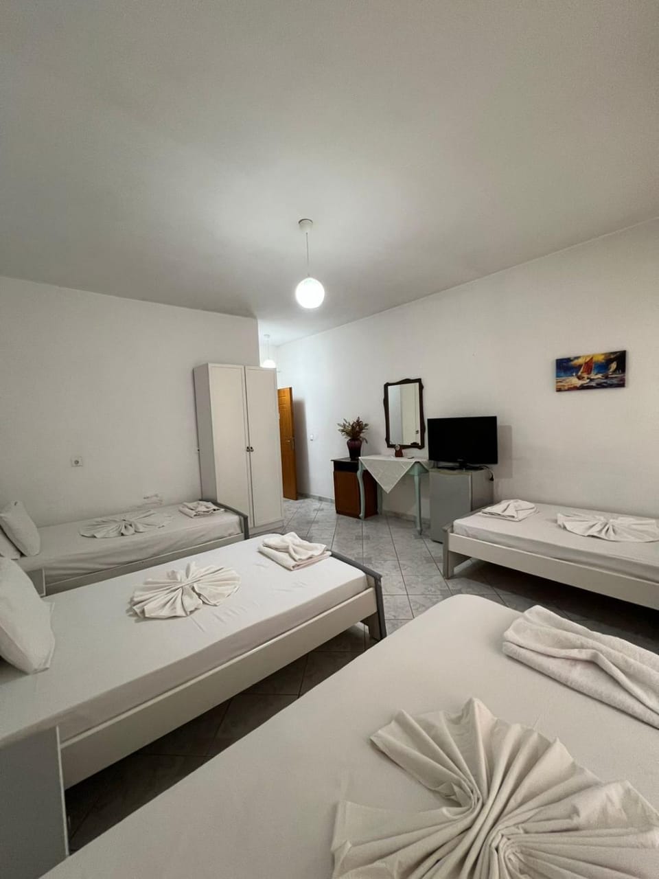Photo of the whole room, Bedroom, hair dresser, wardrobe