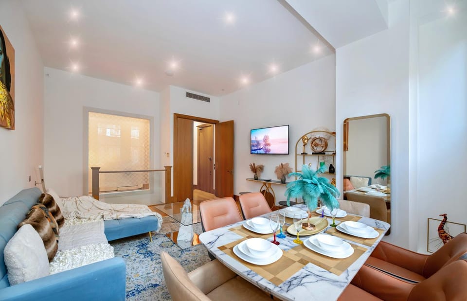 LUXURY Masionette by the JUMEIRAH w AC Villa in City of Westminster