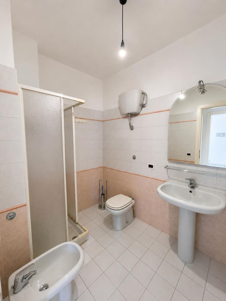 Shower, Toilet, Bathroom, bidet