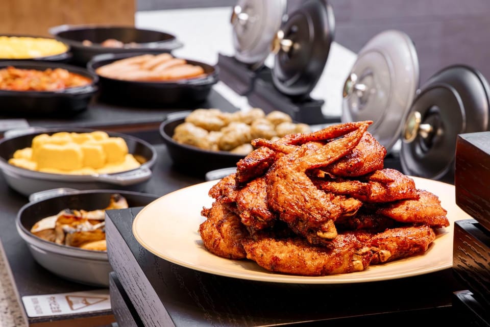 Restaurant/places to eat, Buffet breakfast