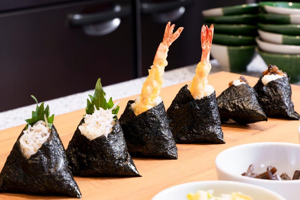 Restaurant/places to eat, Buffet breakfast
