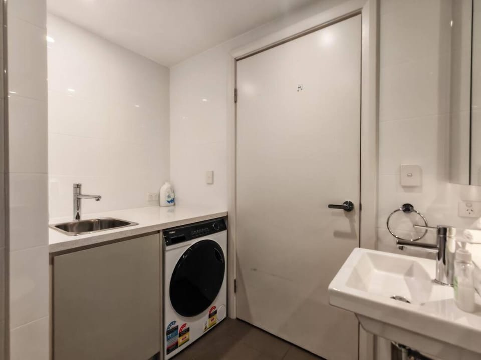 Bathroom, washing machine, dryer