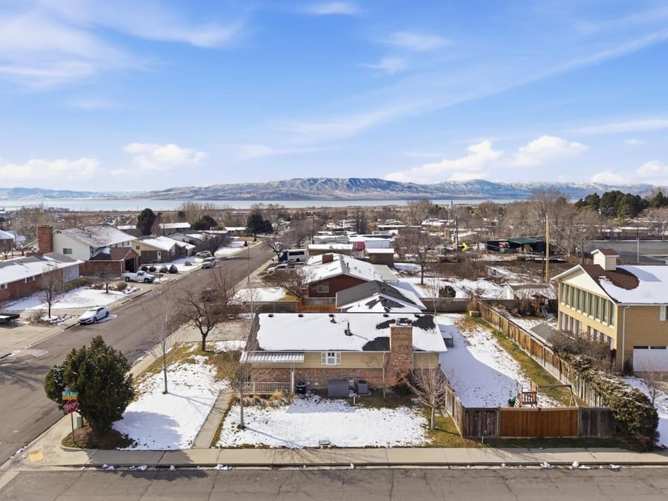 Cozy Apartment - Near BYU, UVU, Heart of Orem Apartment in Orem