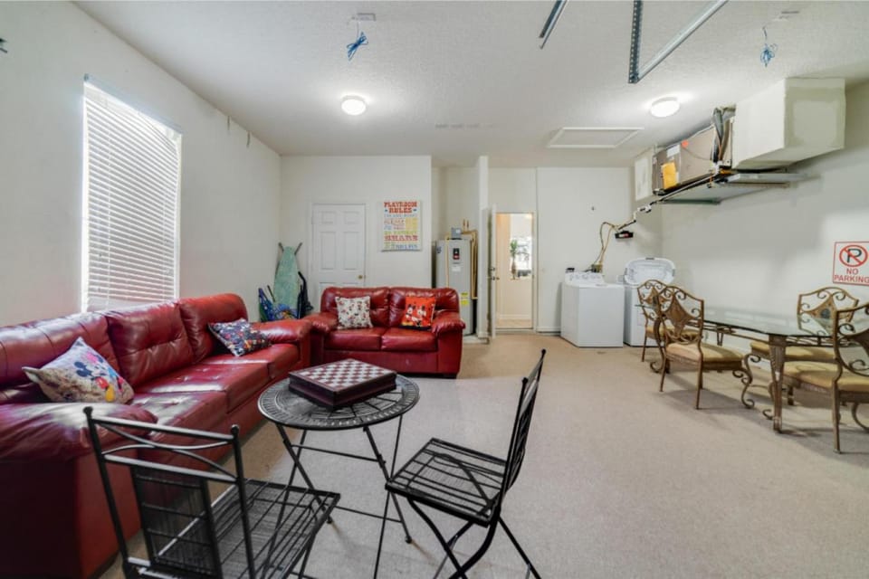 Windsor Hills 4BR Single-Level Pool Home By Disney House in Windsor Hills