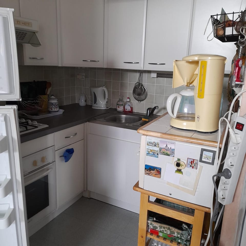 Rennes, studio duplex 35 m2 avec terrasse sud de 6m2 donnant sur parc arboré Apartment in Rennes