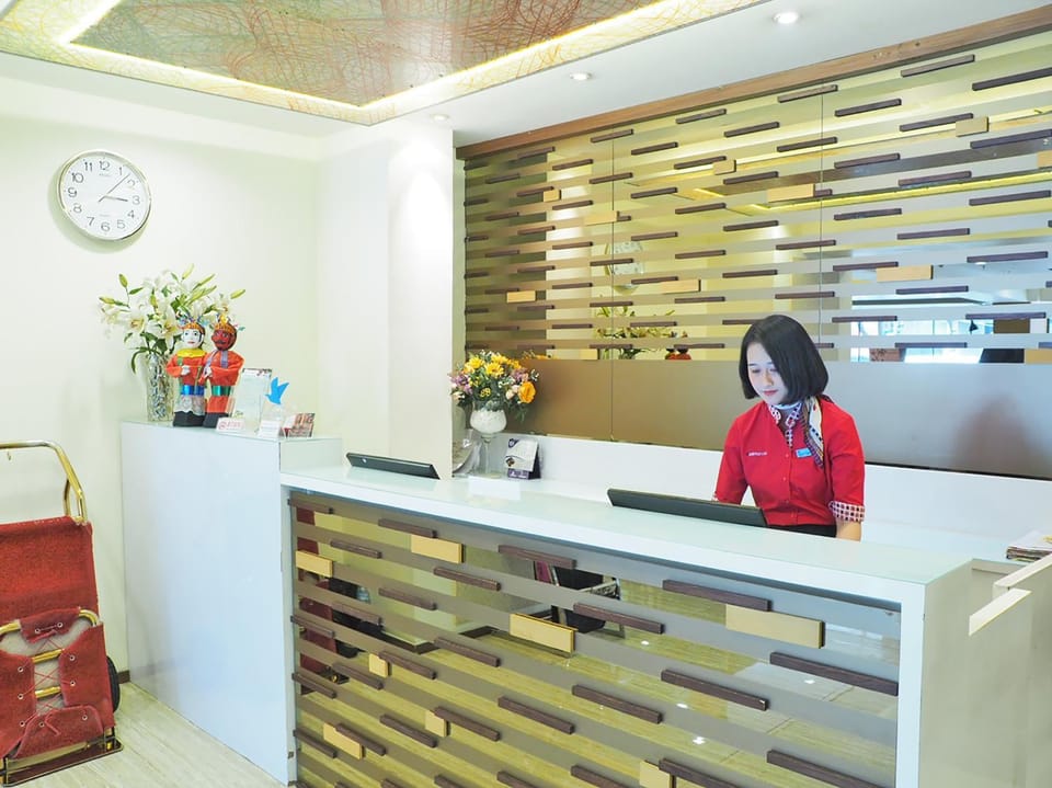 Staff, Lobby or reception