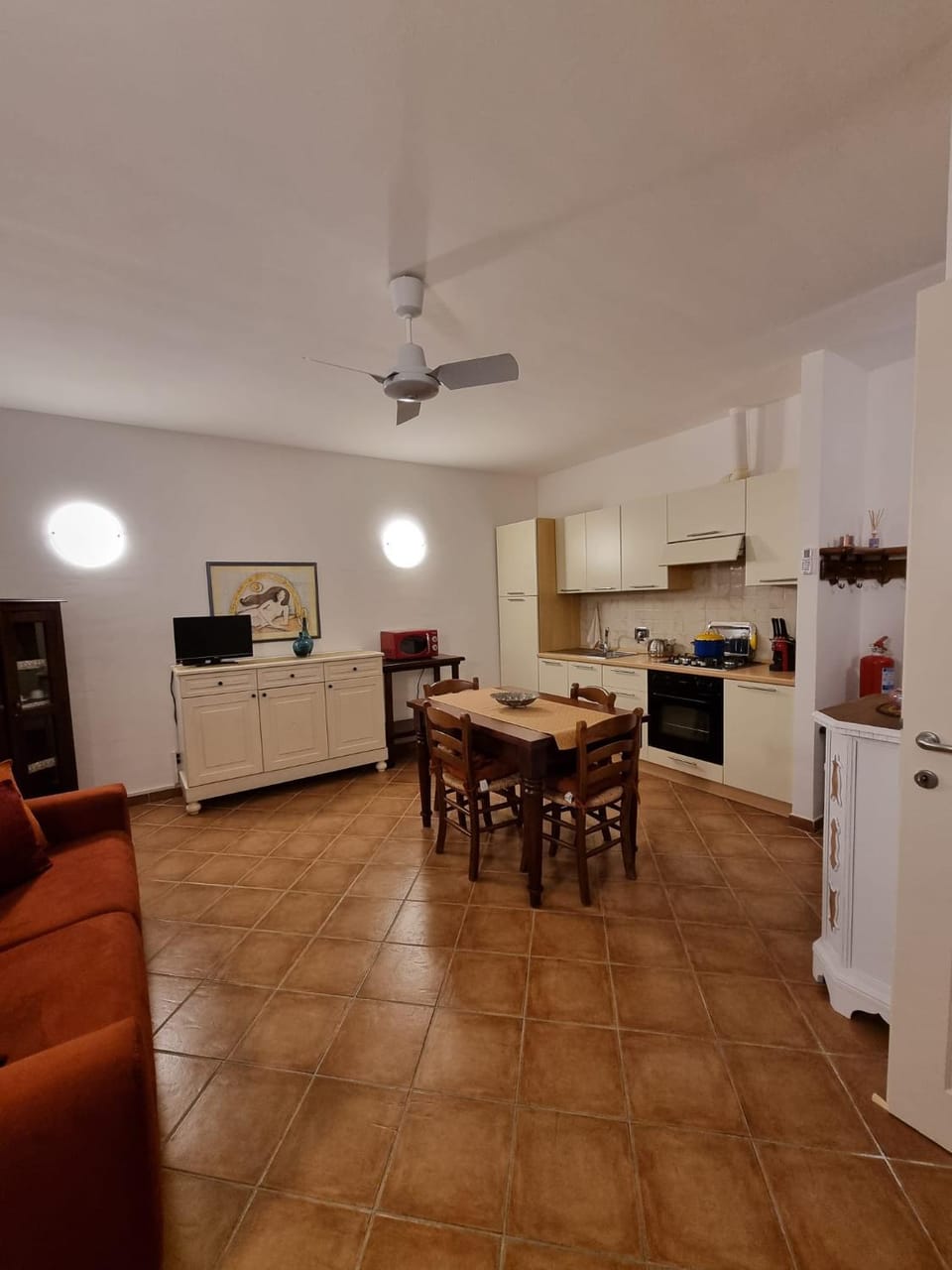 Kitchen or kitchenette, kitchen
