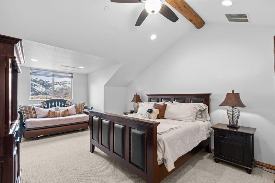 Summit Haven MH1202 By Powder Mtn Resort Hot Tub Apartment in Utah