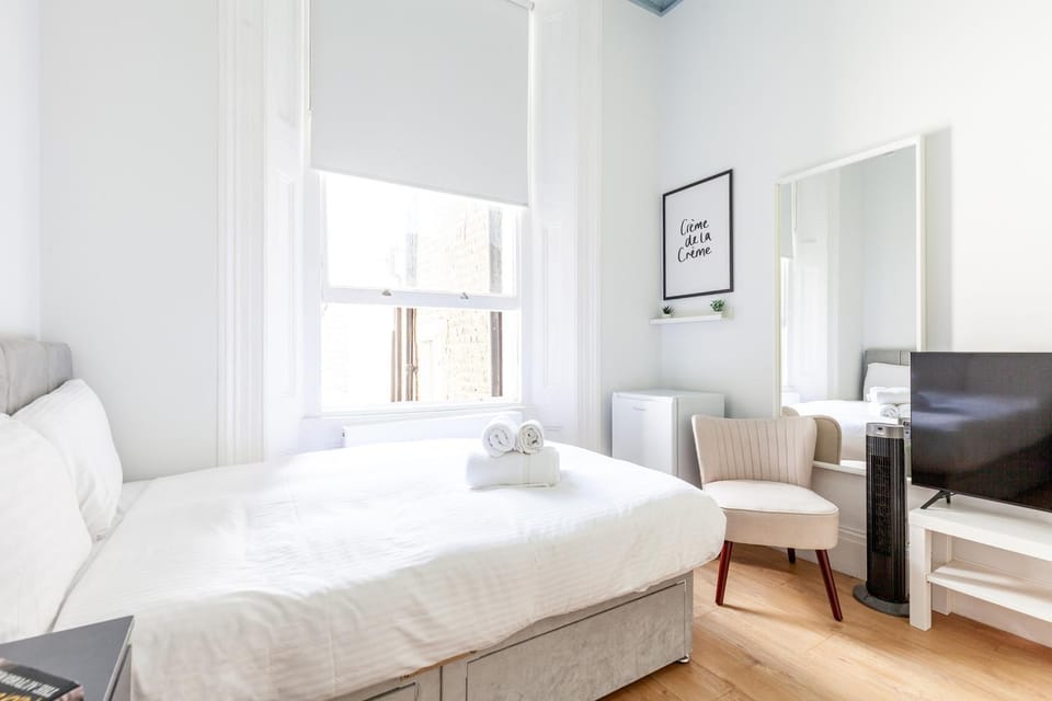 Kensington Gardens Studio - 9 Apartment in City of Westminster