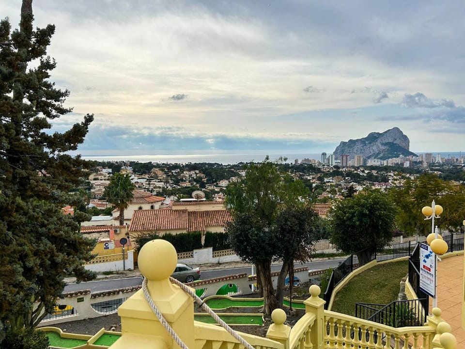 Imperial Park Calpe - Mountain & Sea View Apartment in Calp