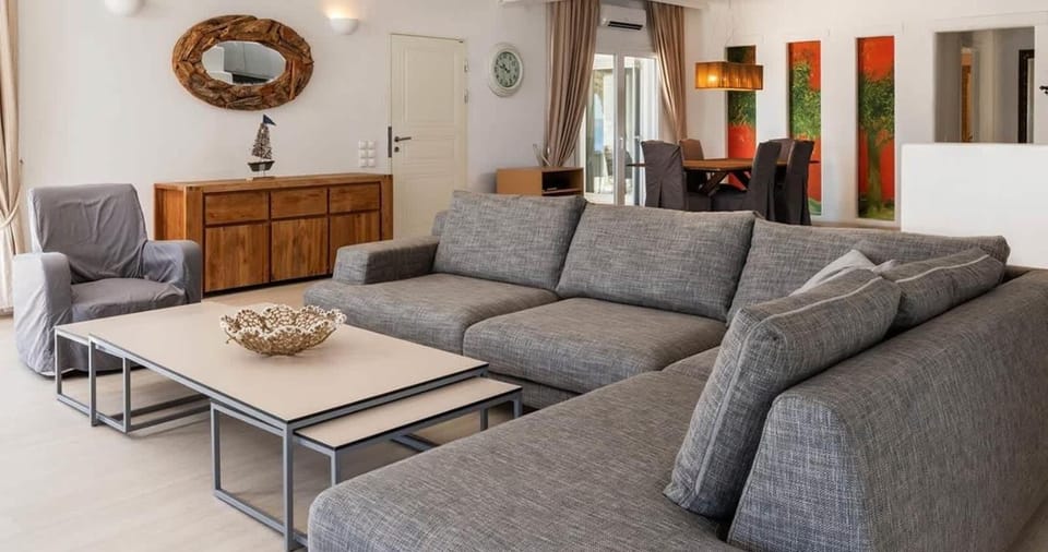 This exquisite villa boasts six bedrooms Villa in Mykonos, Mikonos 846 00, Greece