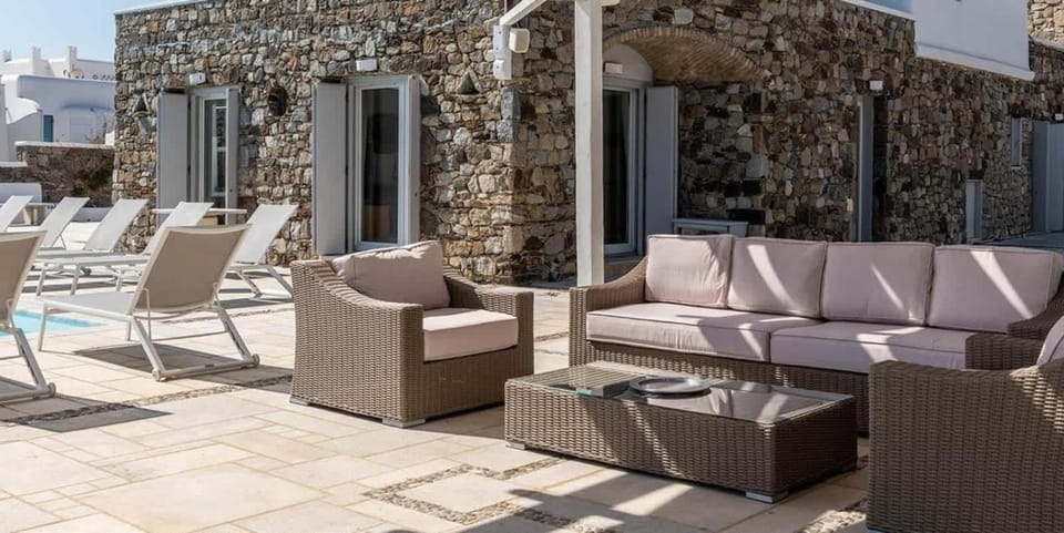 This exquisite villa boasts six bedrooms Villa in Mykonos, Mikonos 846 00, Greece