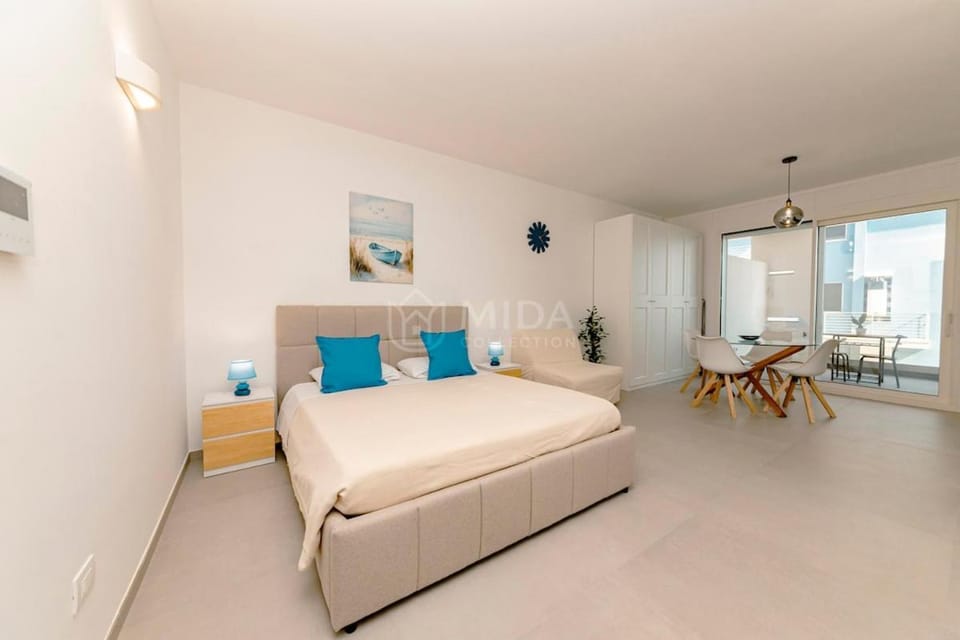 Sea Corner Apartment in Gallipoli
