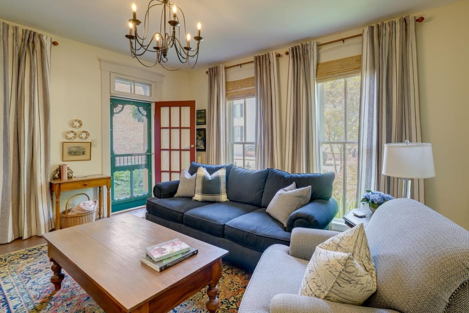 2nd Street Inn: Historic 1870s Gem Steps From Main House in Indiana