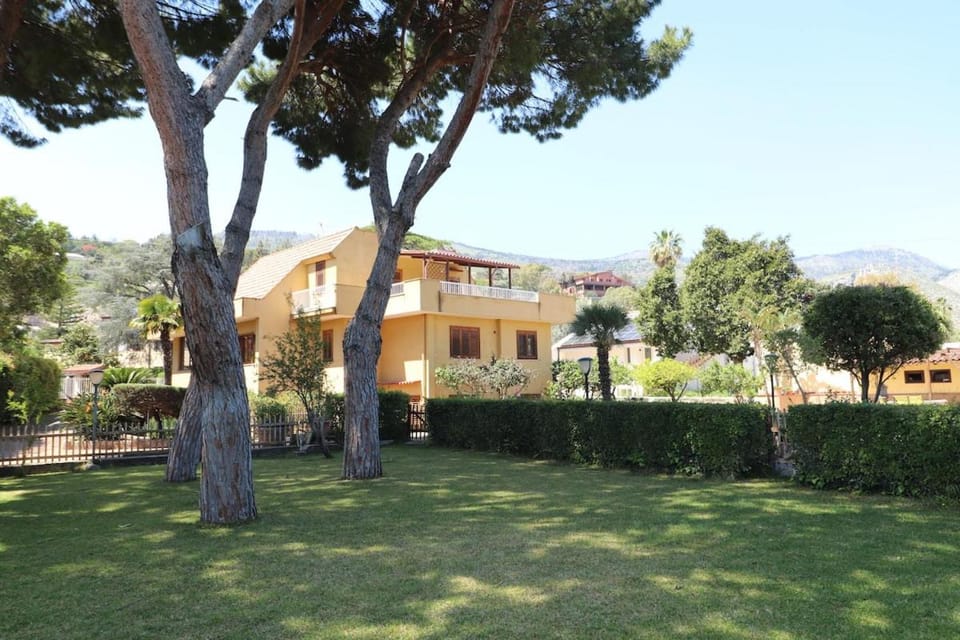 Villa Parthenia - Oasi in città House in Palermo
