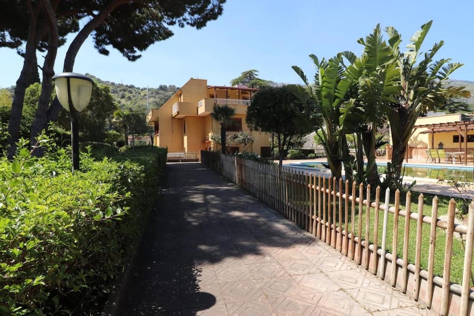 Villa Parthenia - Oasi in città House in Palermo