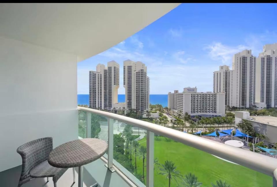 Ocean Reserve Miami Sunny Isles Collins Ave Apartment in Sunny Isles Beach