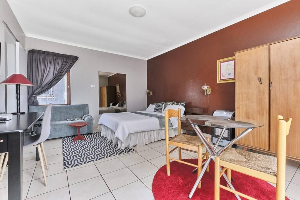 The cozy 1 bedroom apartment Apartment in Roodepoort