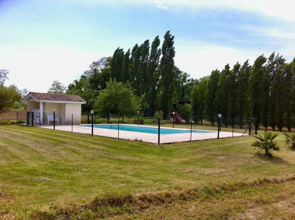 Gîte confortable dans un cadre calme et agréable, proche côte Atlantique House in Nouvelle-Aquitaine