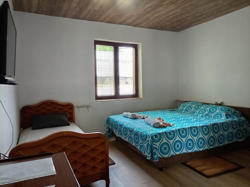 Etno Han crvena reka Apartment in Serbia