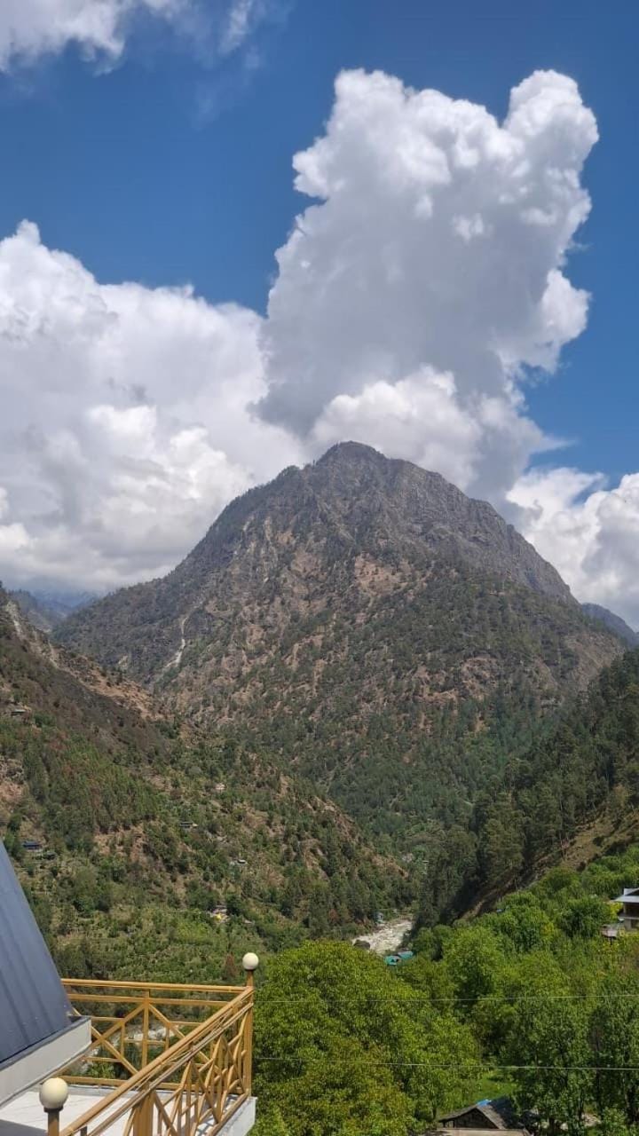 Clifton Chapter Cottage Tirthan Nature lodge in Himachal Pradesh