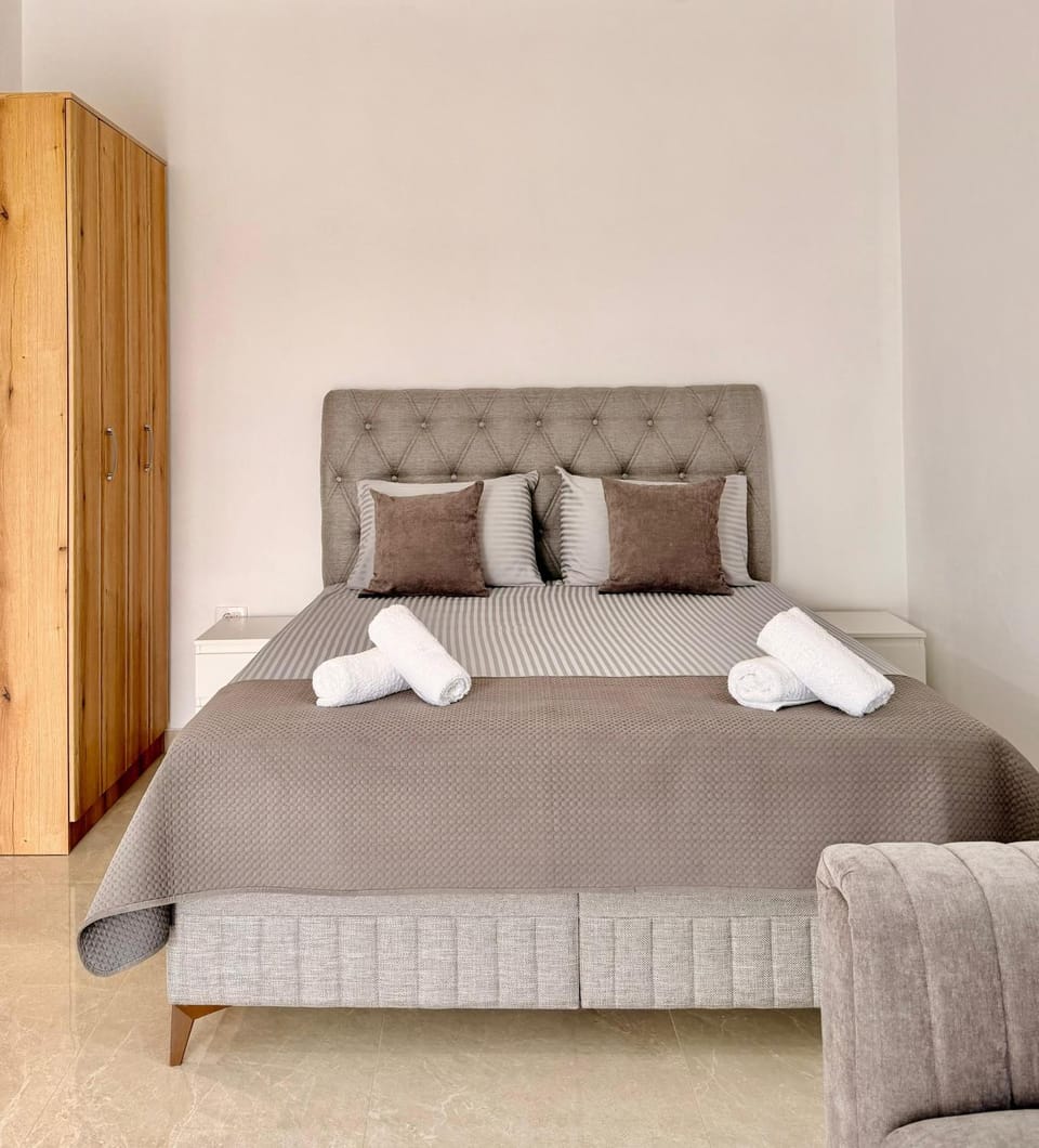 Buljarica Orange Apartment in Budva Municipality