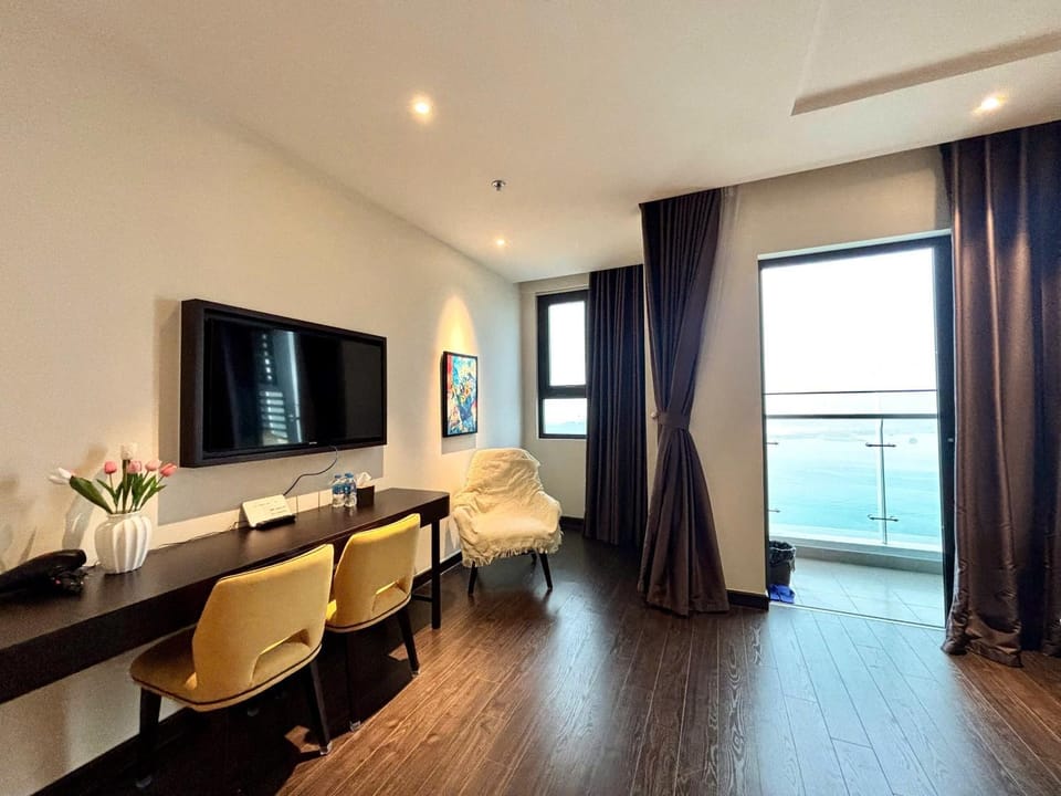 Căn hộ The Sapphire Hạ Long - View Biển Apartment in Vietnam