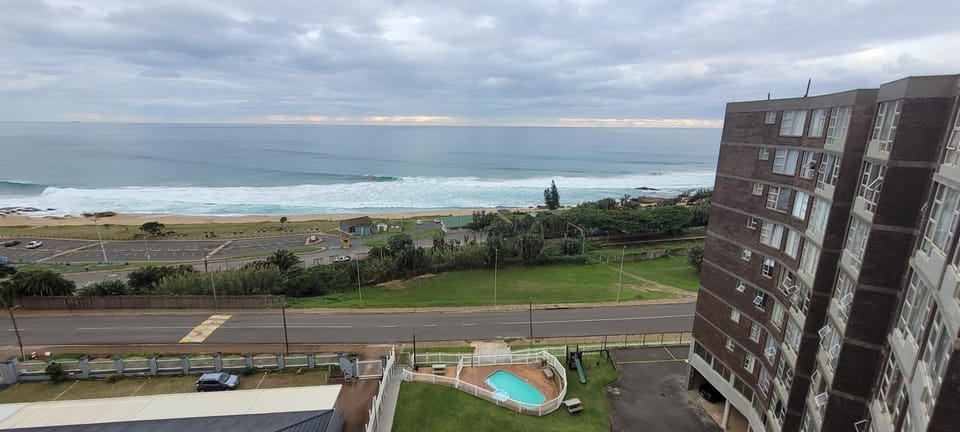 Property building, Natural landscape, Garden view, Pool view, Sea view